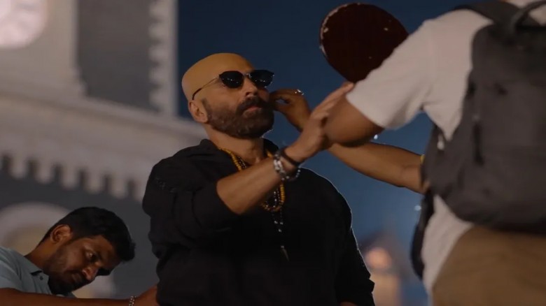 অক্ষয় কুমার যোগ দিয়েছেন কাস্টে