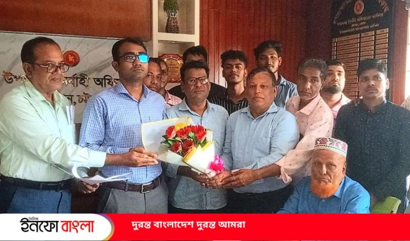 প্রশাসনের সাথে পূজা উদযাপন ফ্রন্ট রাউজান শাখার নব নির্বাচিত নেতৃবৃন্দের মতবিনিময় 