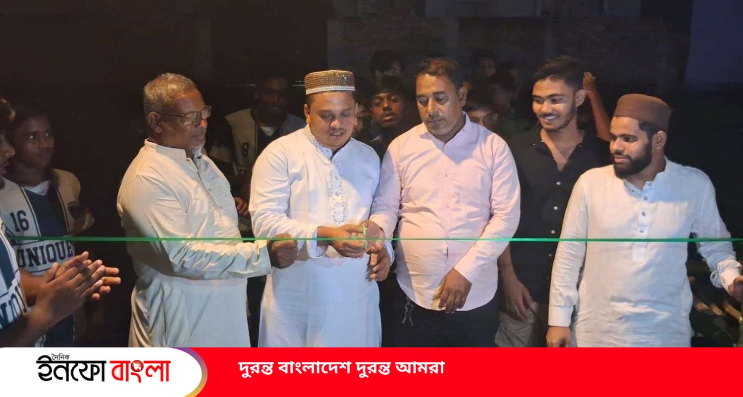 রাউজানের ‘ইউনিক ফুটবল ক্লাব’র খেলার মাঠ 